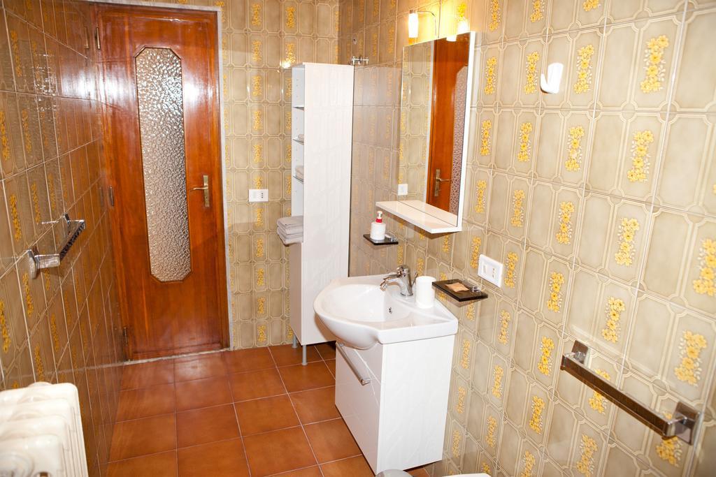 Apartamento Maipiusenza House Monopoli Habitación foto